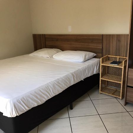 Hotel Renavi Alem Paraiba Buitenkant foto