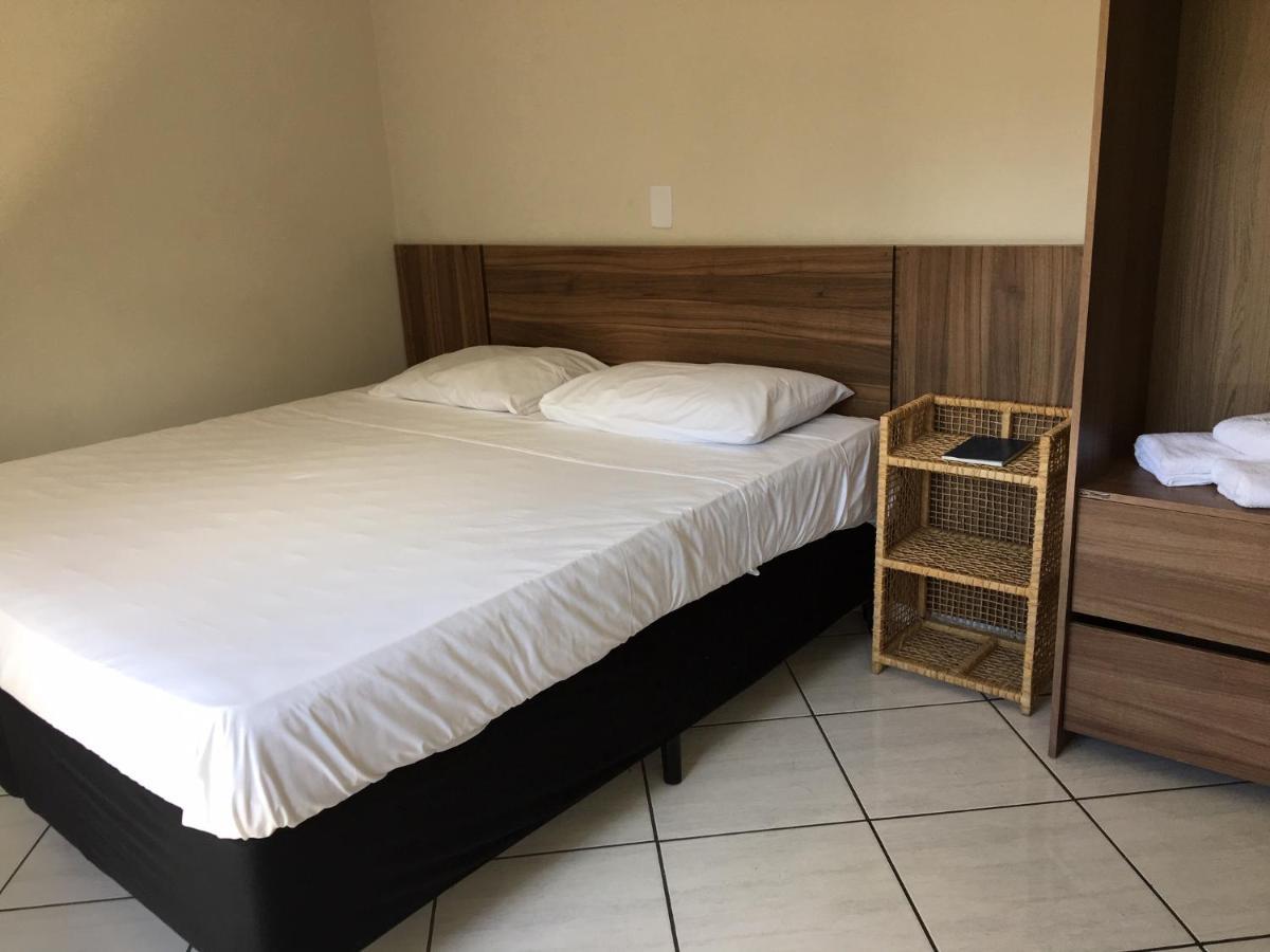 Hotel Renavi Alem Paraiba Buitenkant foto